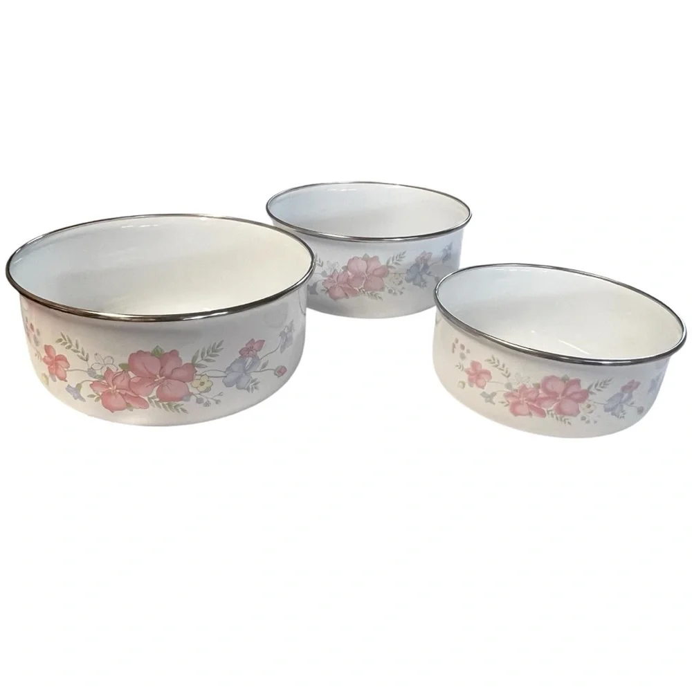 Lincoware Hana Enamelware Nesting Bowls Vintage Pink and Blue Floral Mot…
